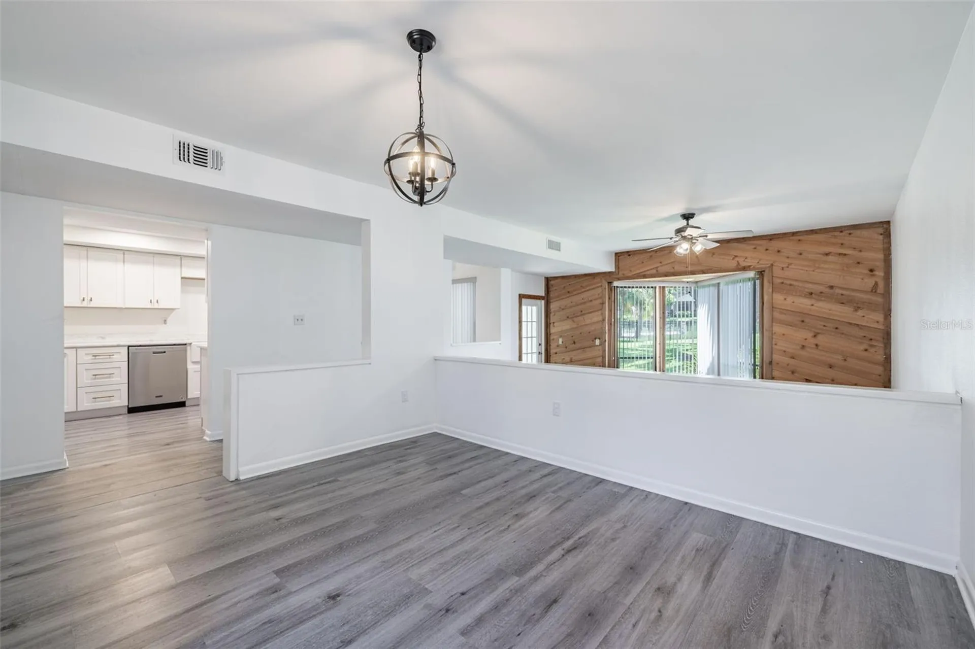 498 Lakeview Drive Palm Harbor FL 34683