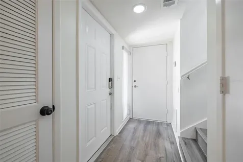 498 Lakeview Drive Palm Harbor FL 34683
