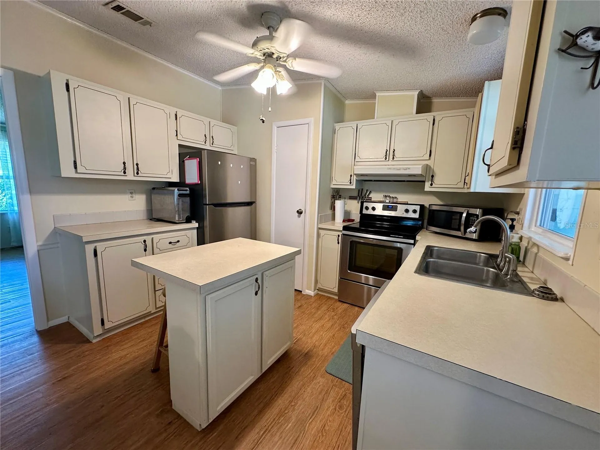 902 Rose Lane The Villages FL 32159