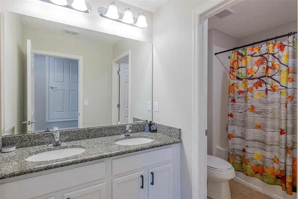 565 Ogelthorpe Drive Davenport FL 33897