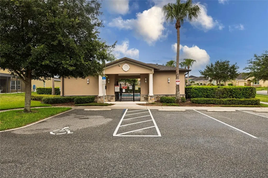 565 Ogelthorpe Drive Davenport FL 33897