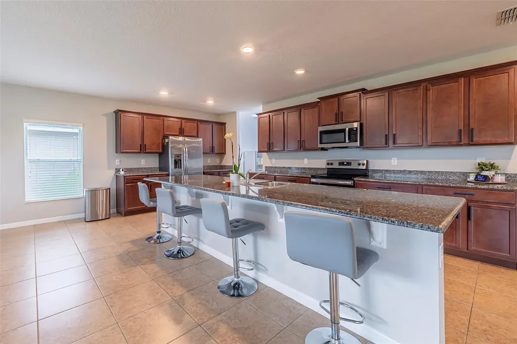 565 Ogelthorpe Drive Davenport FL 33897