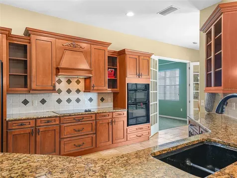 5200 Pebble Beach Boulevard Winter Haven FL 33884
