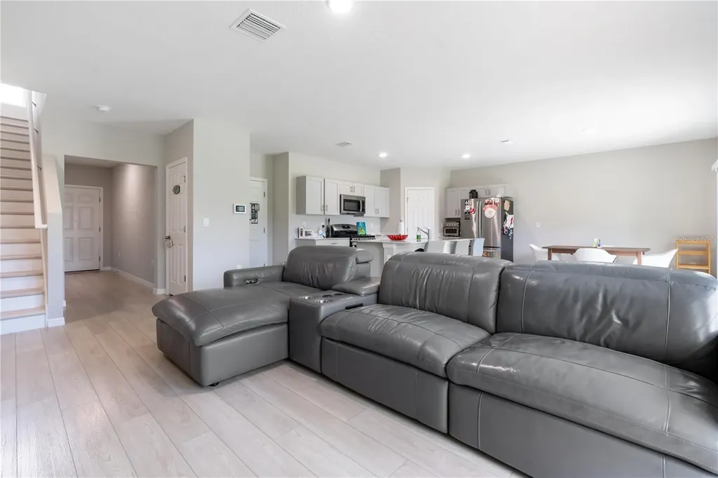 5528 Summer Sunset Drive Apollo Beach FL 33572