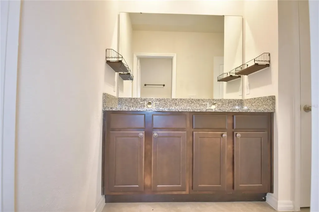 2005 Carnostie Road Winter Haven FL 33884