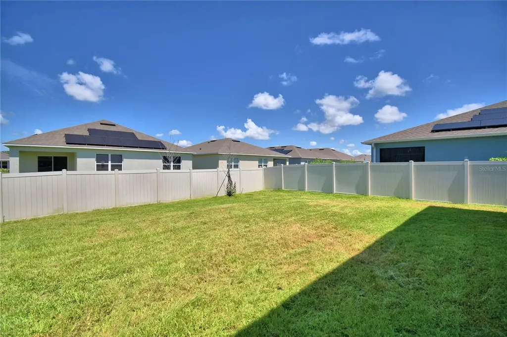 2005 Carnostie Road Winter Haven FL 33884
