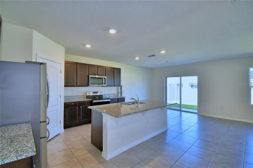 2005 Carnostie Road Winter Haven FL 33884