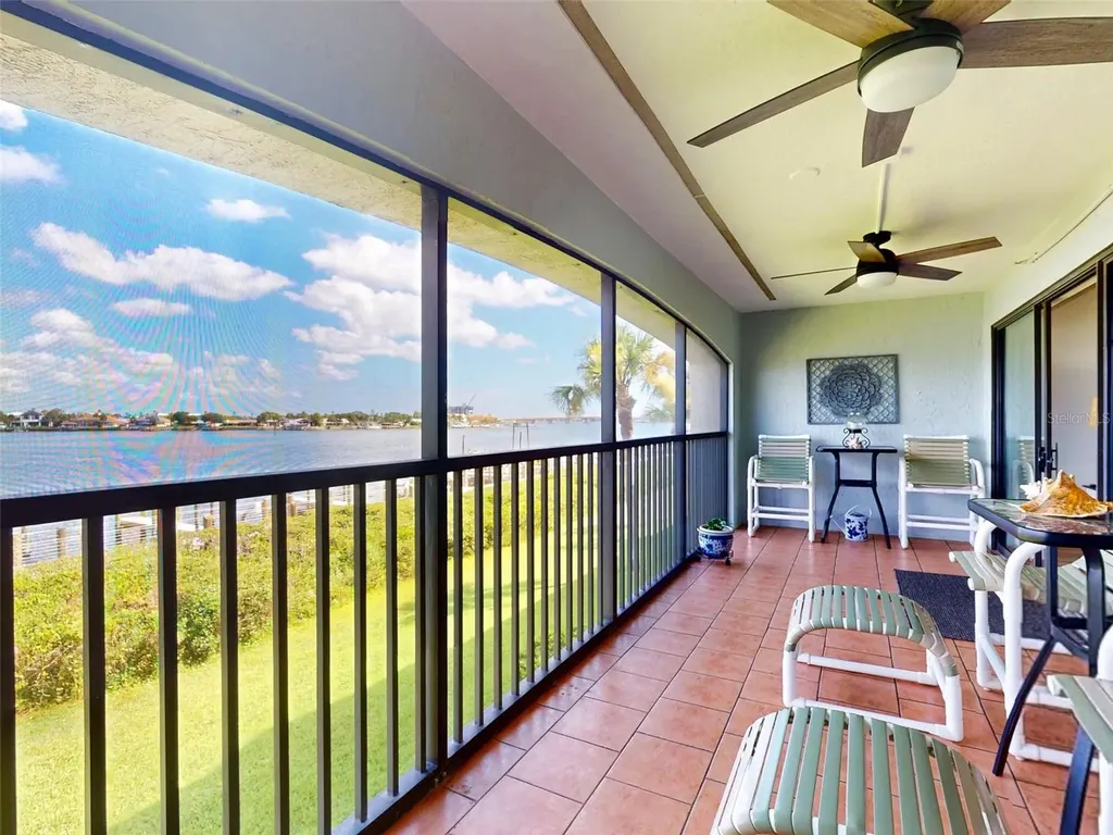 454 Bouchelle Drive New Smyrna Beach FL 32169