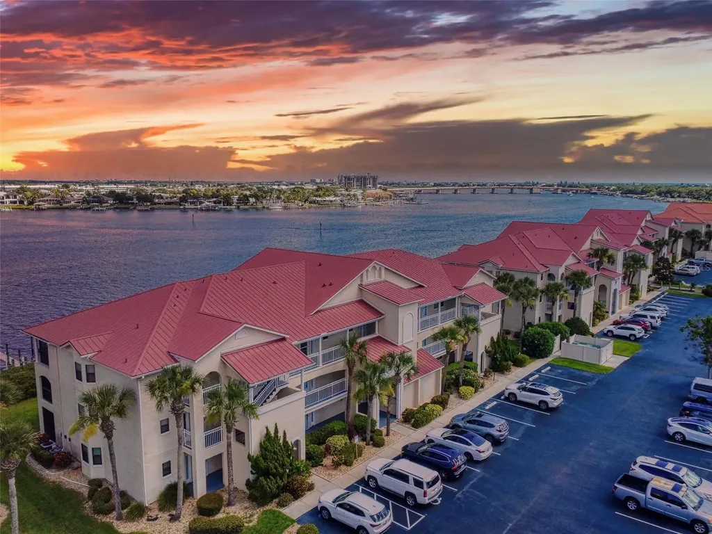 454 Bouchelle Drive New Smyrna Beach FL 32169
