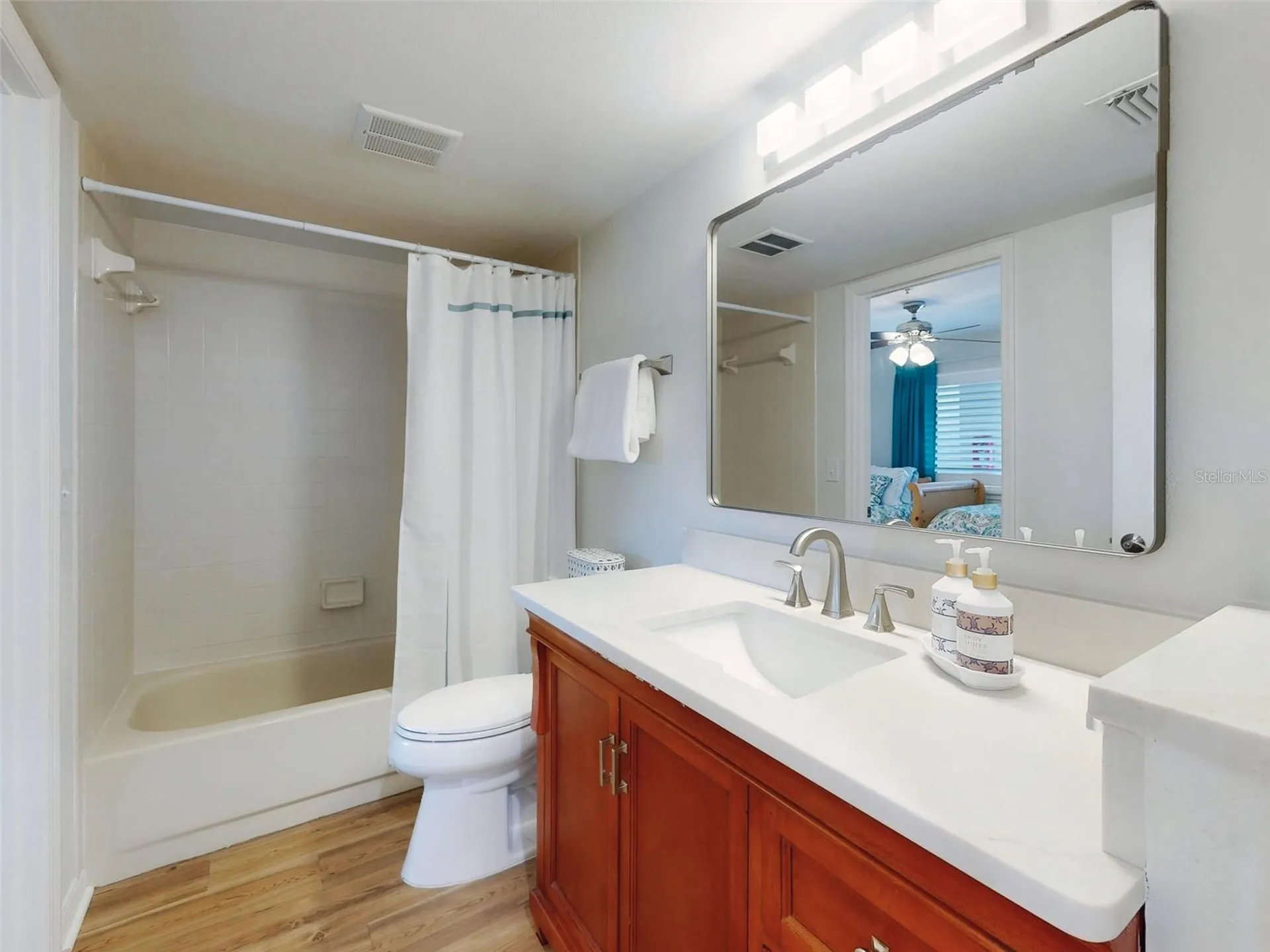 454 Bouchelle Drive New Smyrna Beach FL 32169