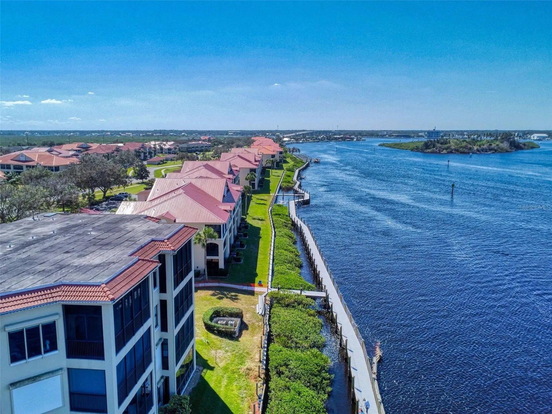 454 Bouchelle Drive New Smyrna Beach FL 32169