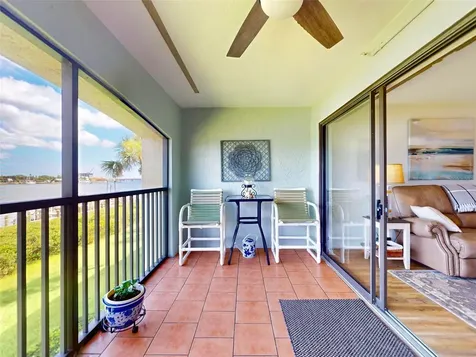 454 Bouchelle Drive New Smyrna Beach FL 32169