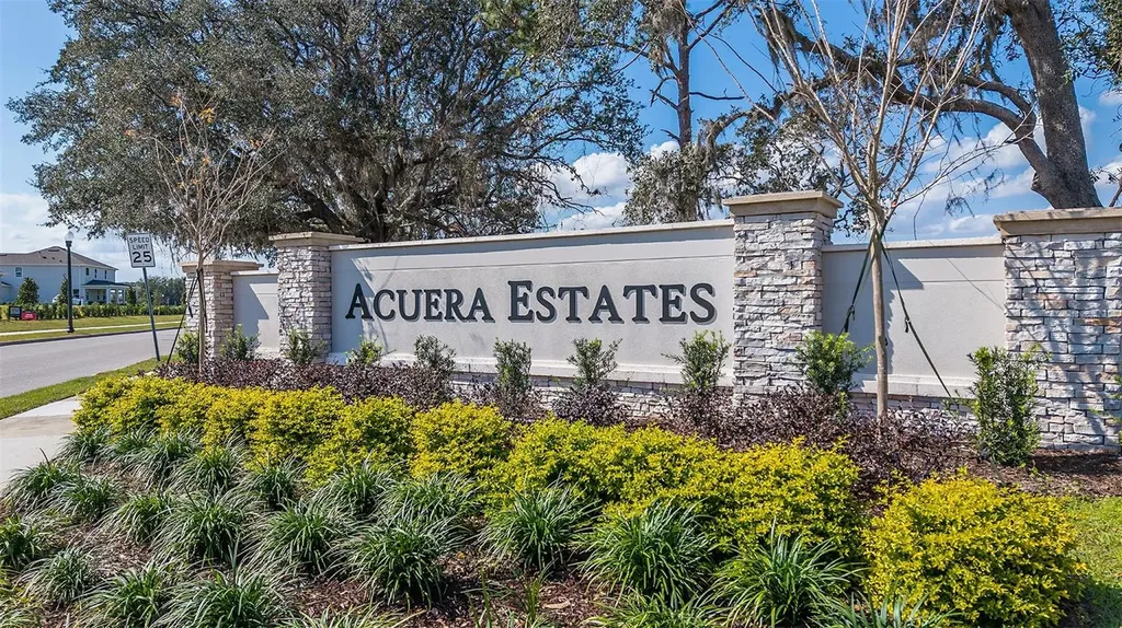 3004 Water Clover Court Apopka FL 32712