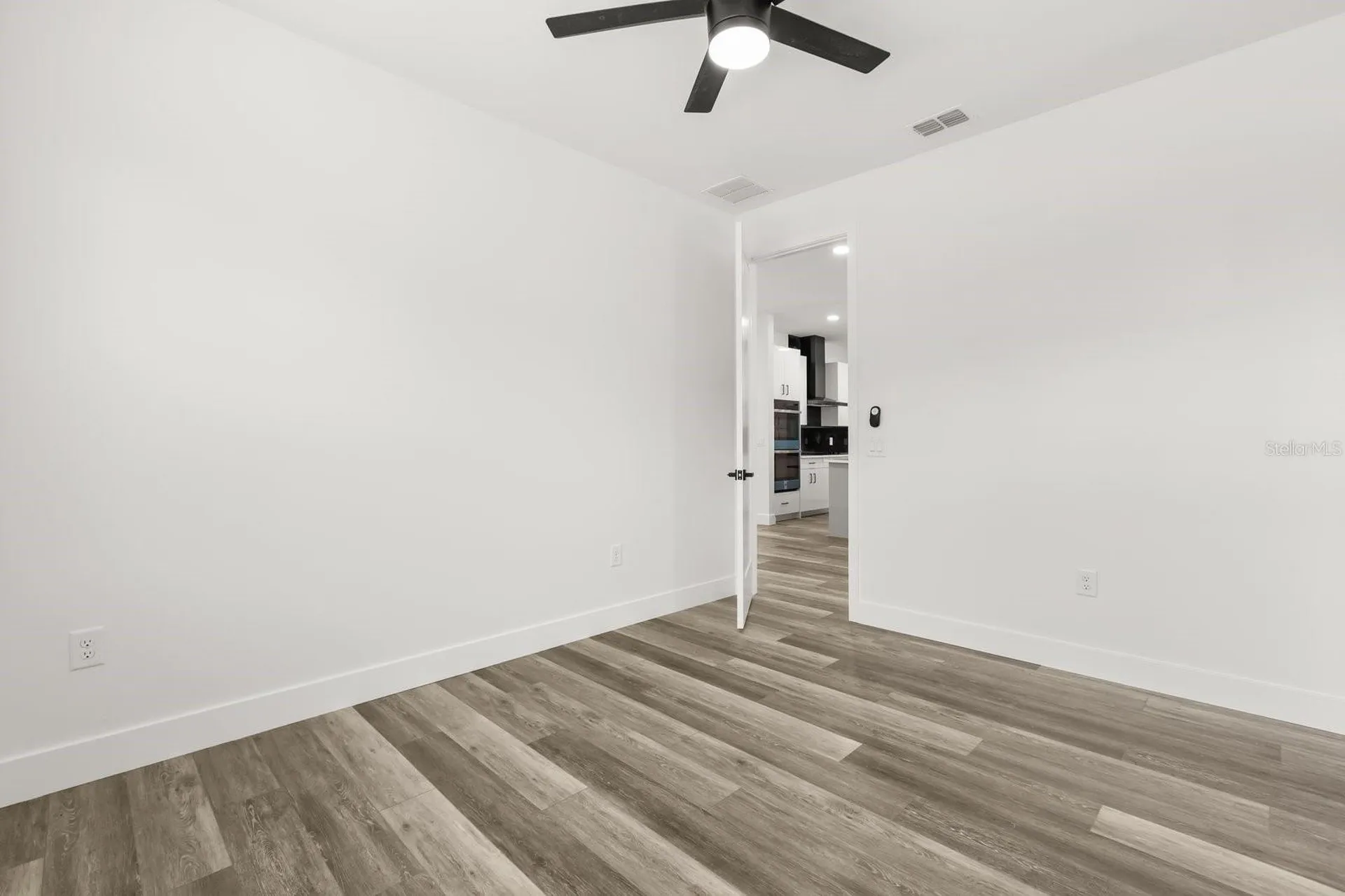 321 Watershore Drive Leesburg FL 34748
