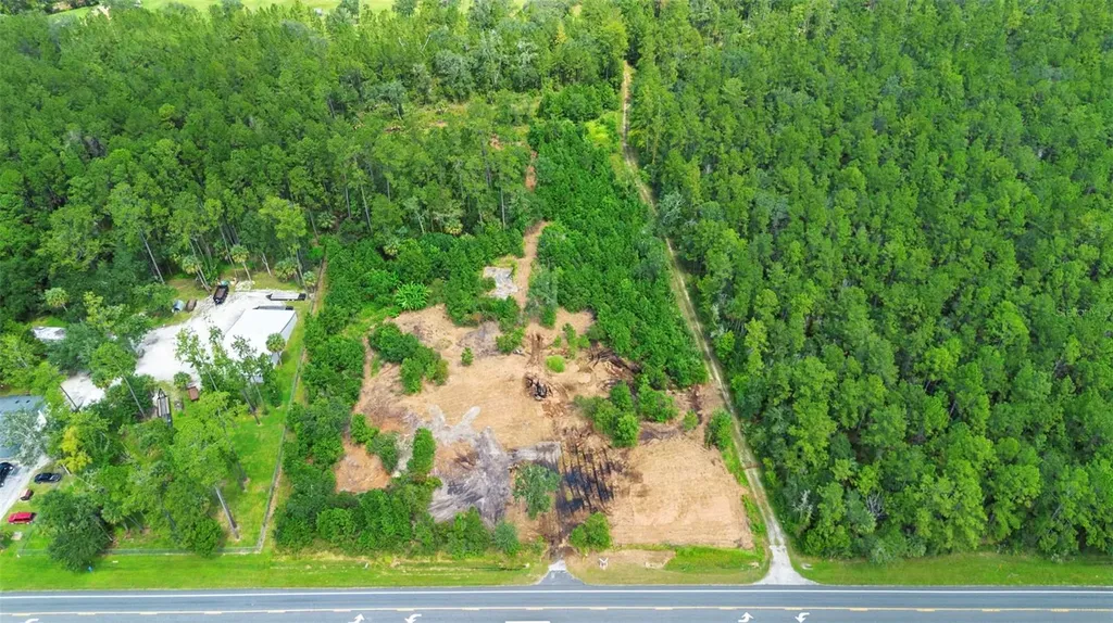 10951 E Highway 40 Silver Springs FL 34488