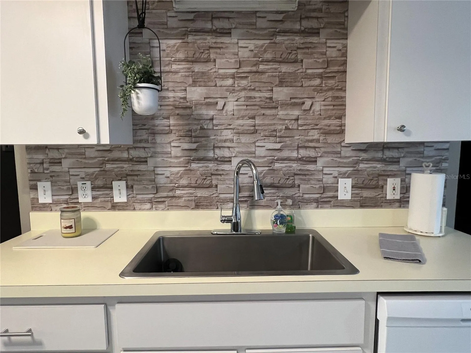 2100 NW 50th Circle Ocala FL 34482