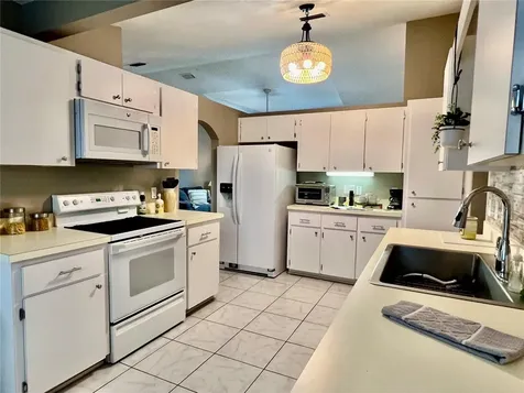 2100 NW 50th Circle Ocala FL 34482
