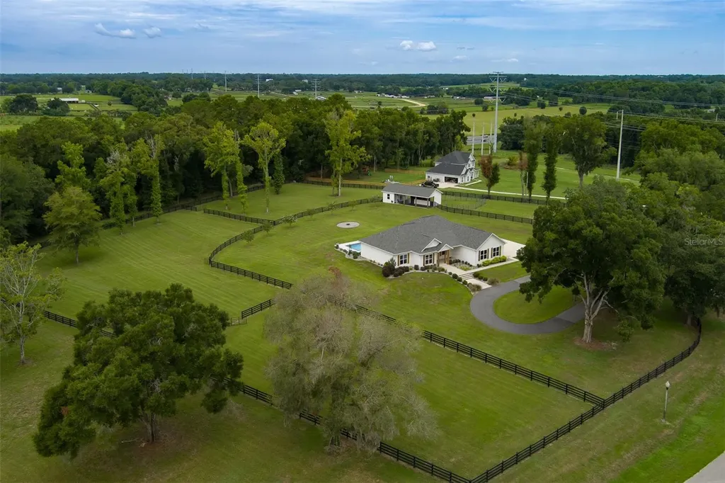 4988 NW 101st Street Road Ocala FL 34482