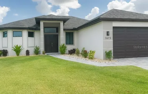 1615 NE 17th Street Cape Coral FL 33909
