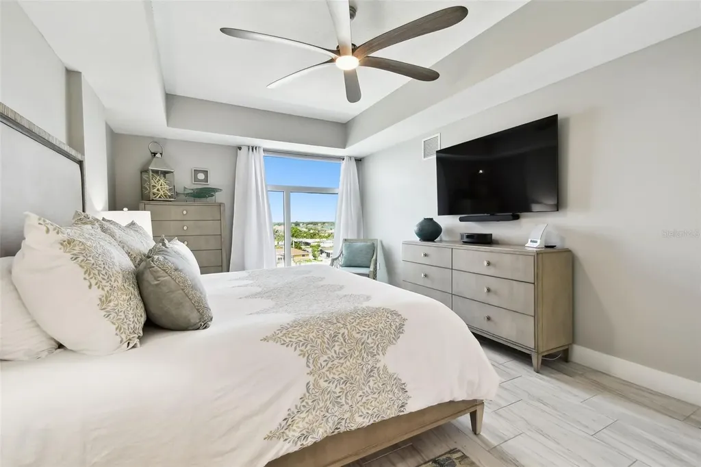 415 Island Way Clearwater Beach FL 33767