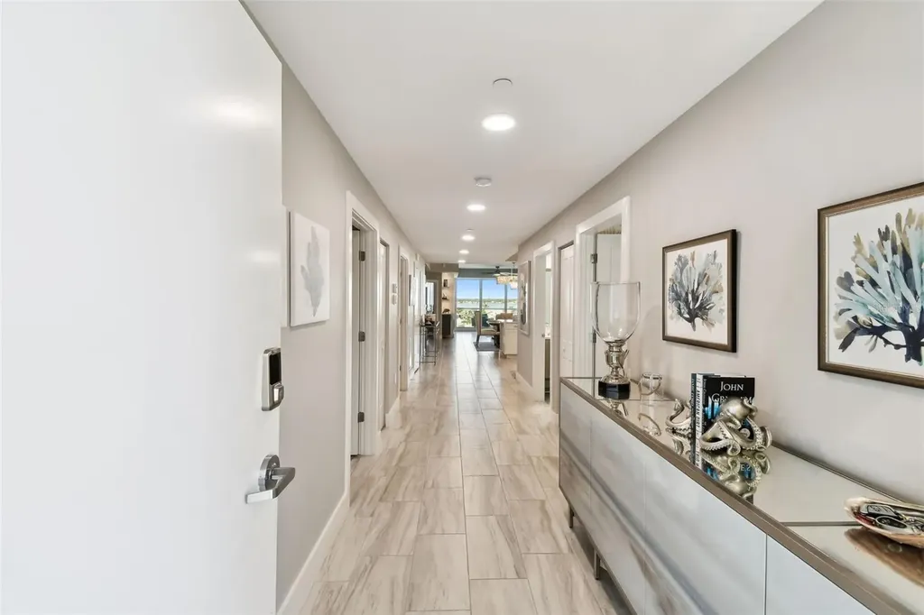 415 Island Way Clearwater Beach FL 33767