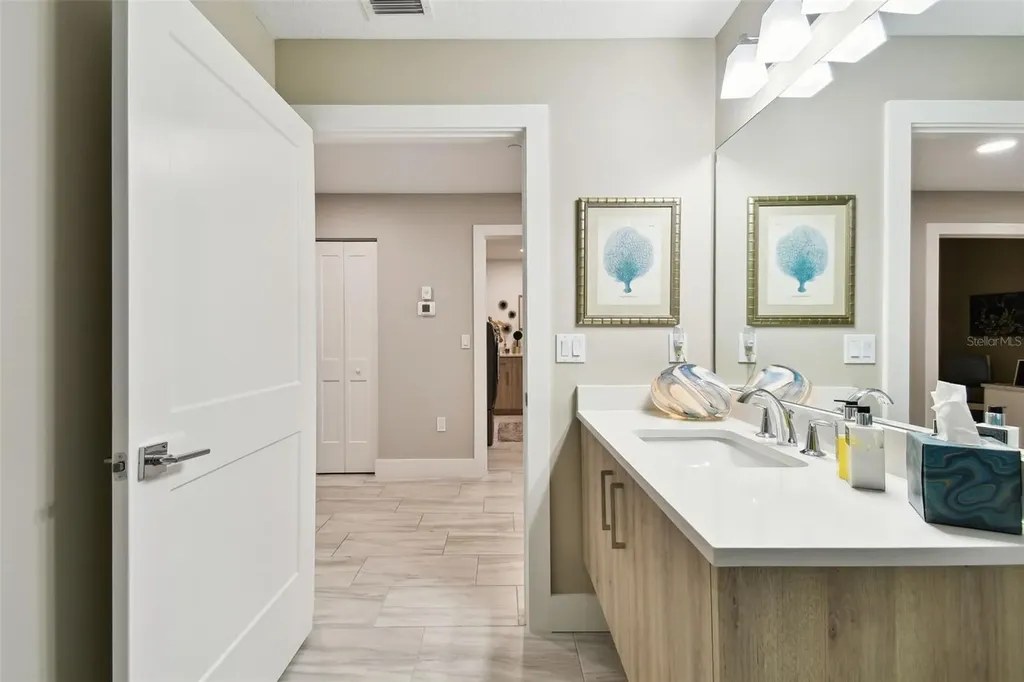 415 Island Way Clearwater Beach FL 33767