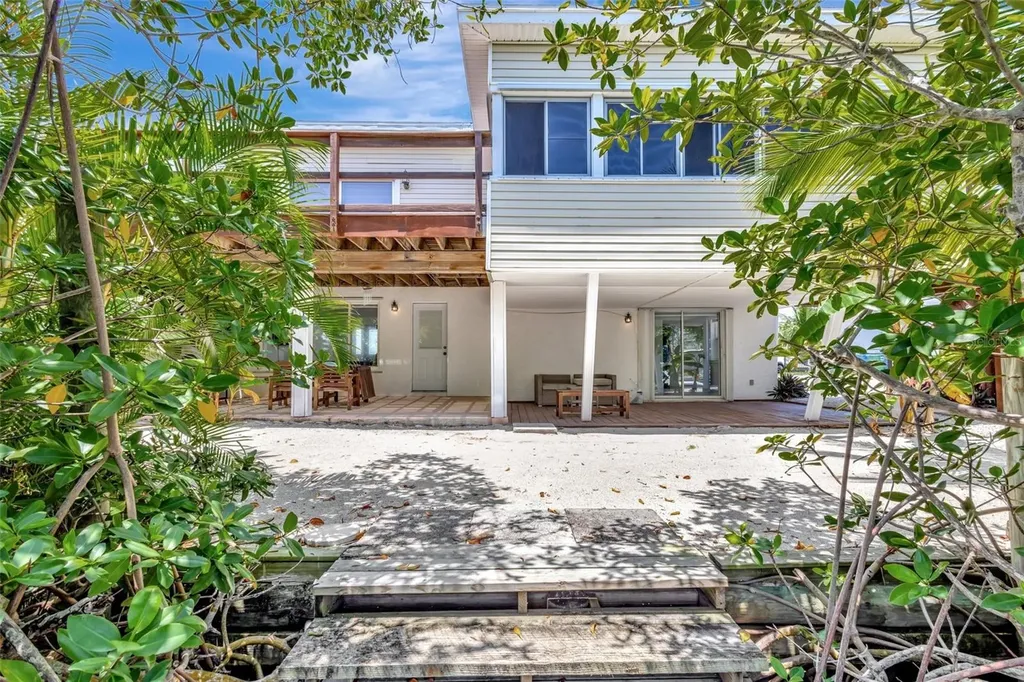 217 Marina Drive Hutchinson Island FL 34949