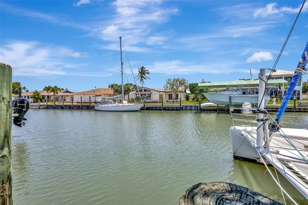 217 Marina Drive Hutchinson Island FL 34949