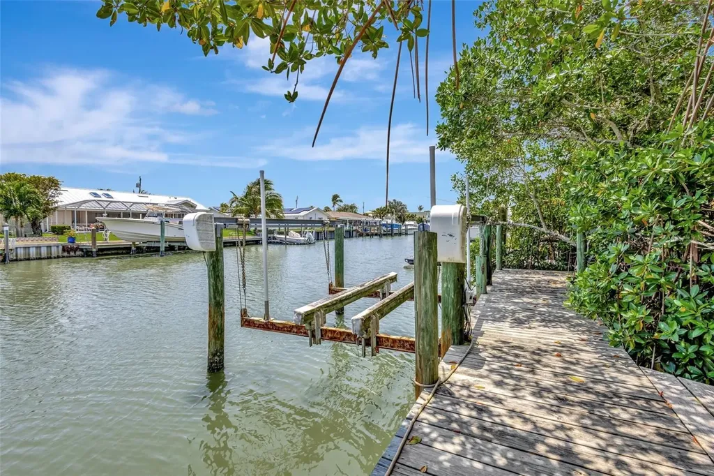 217 Marina Drive Hutchinson Island FL 34949
