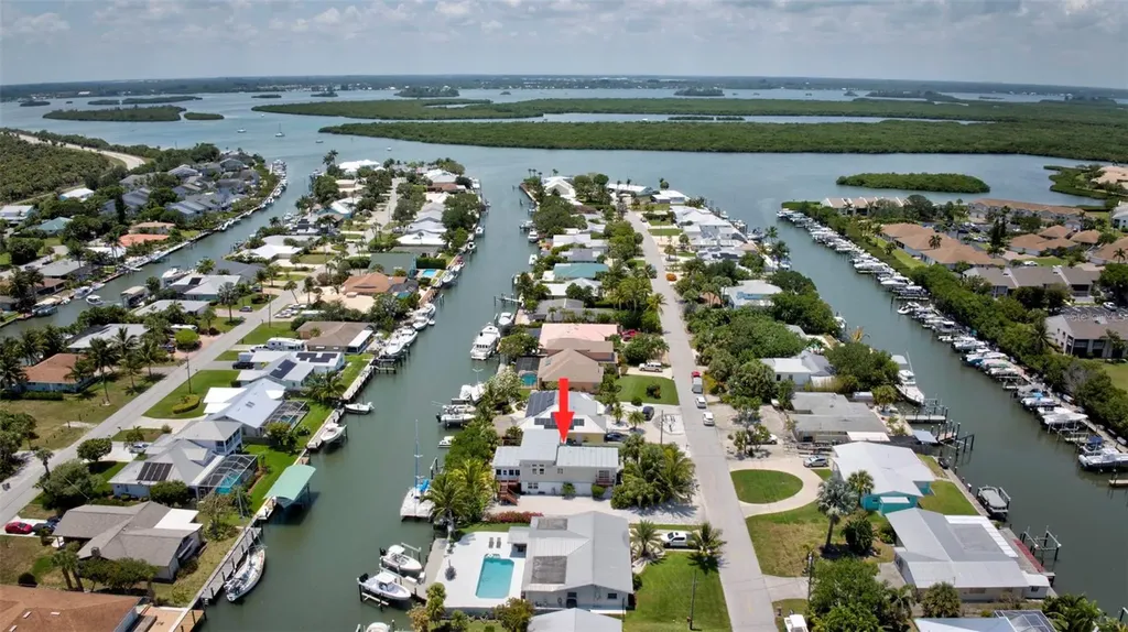 217 Marina Drive Hutchinson Island FL 34949