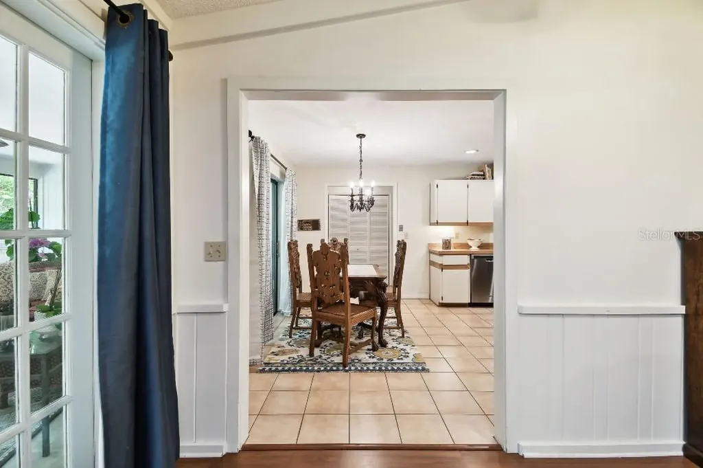 6642 Parson Brown Drive Orlando FL 32819