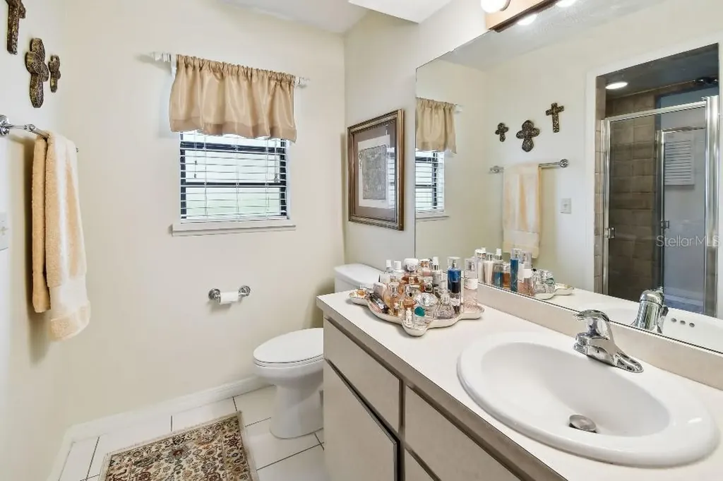 6642 Parson Brown Drive Orlando FL 32819