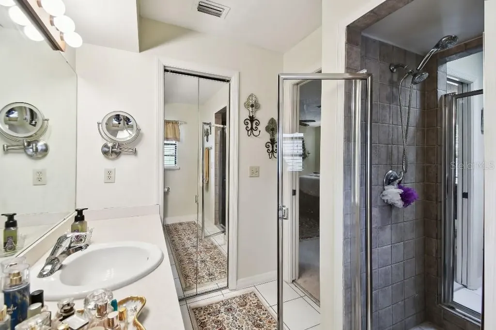 6642 Parson Brown Drive Orlando FL 32819