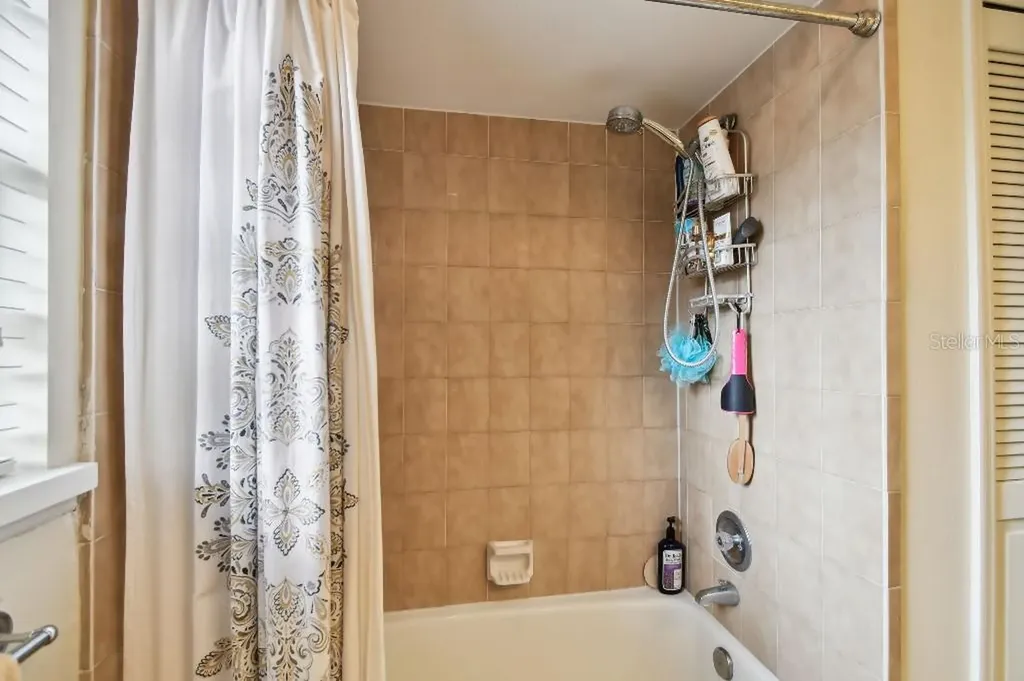 6642 Parson Brown Drive Orlando FL 32819