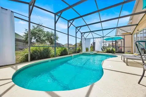 233 Cadiz Loop Davenport FL 33837