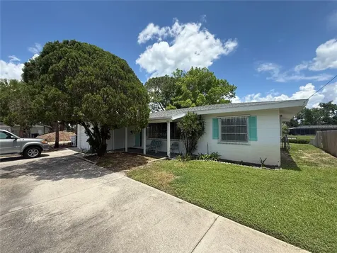 4641 Carson Street NE St Petersburg FL 33703