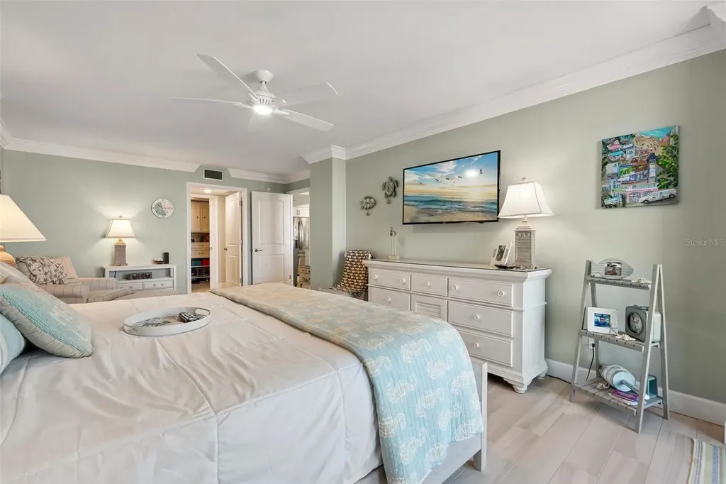 6415 Midnight Pass Road Sarasota FL 34242