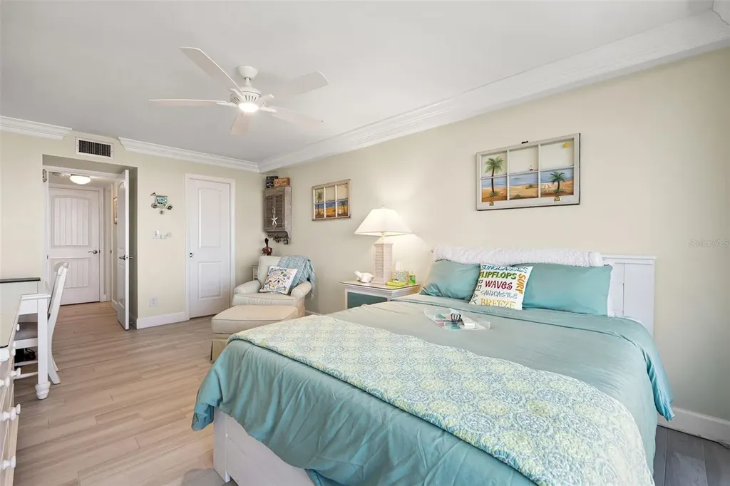 6415 Midnight Pass Road Sarasota FL 34242