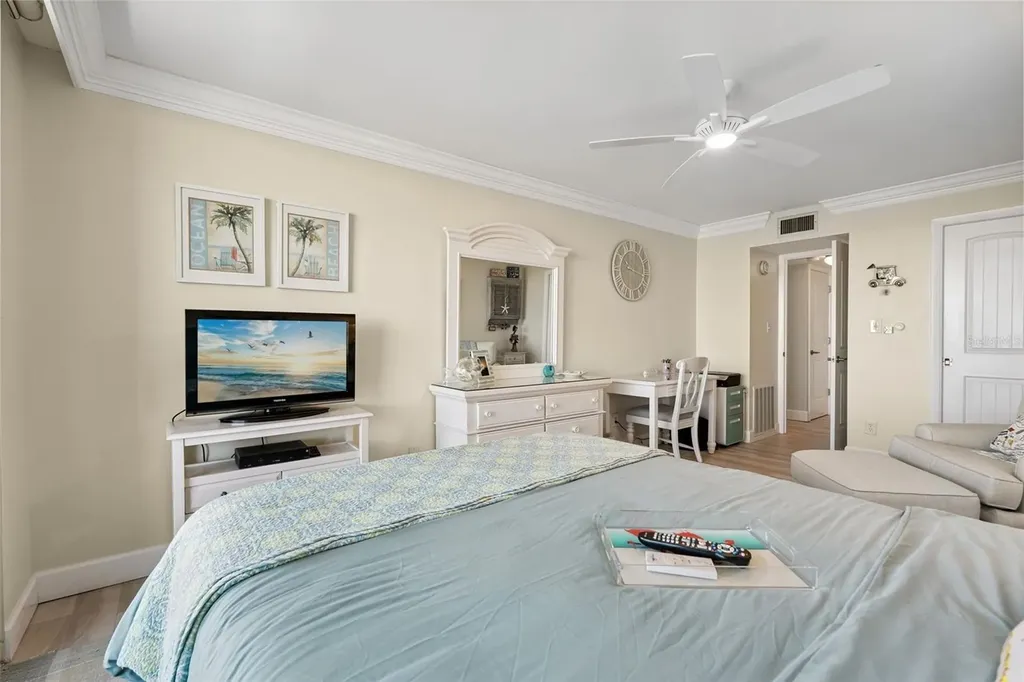 6415 Midnight Pass Road Sarasota FL 34242