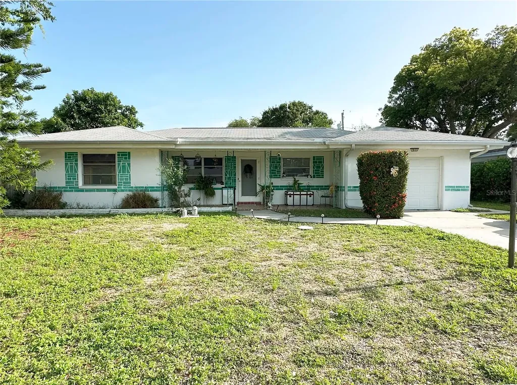 1448 Temple Street Clearwater FL 33756