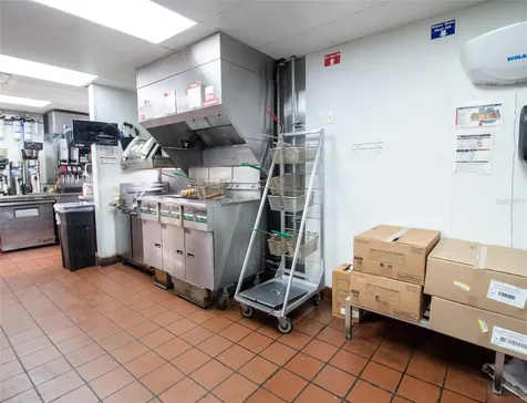 504 W Vine Street Kissimmee FL 34741