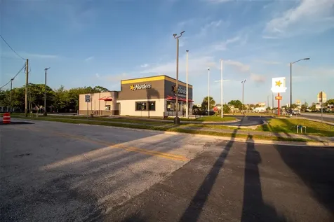 504 W Vine Street Kissimmee FL 34741