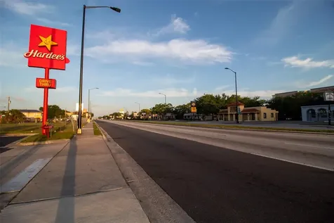 504 W Vine Street Kissimmee FL 34741