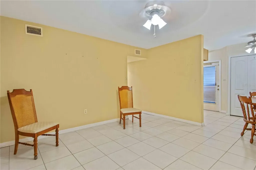 180 Palmetto Circle NE Port Charlotte FL 33952
