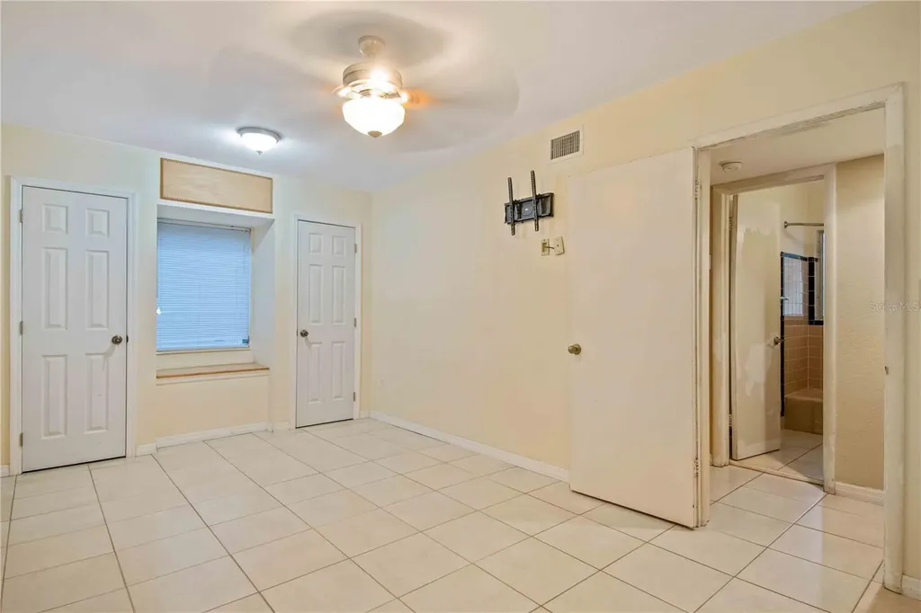 180 Palmetto Circle NE Port Charlotte FL 33952