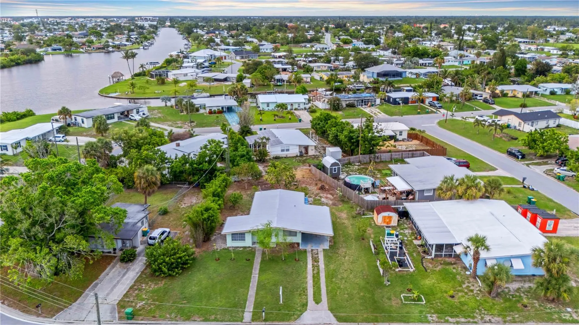 180 Palmetto Circle NE Port Charlotte FL 33952