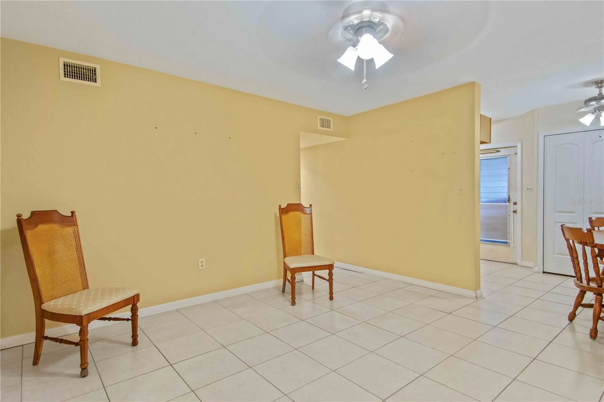 180 Palmetto Circle NE Port Charlotte FL 33952