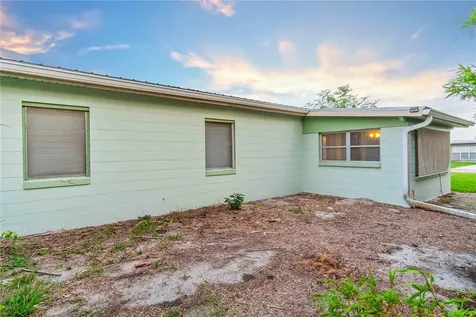 180 Palmetto Circle NE Port Charlotte FL 33952