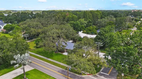 3011 Lake Ellen Drive Tampa FL 33618