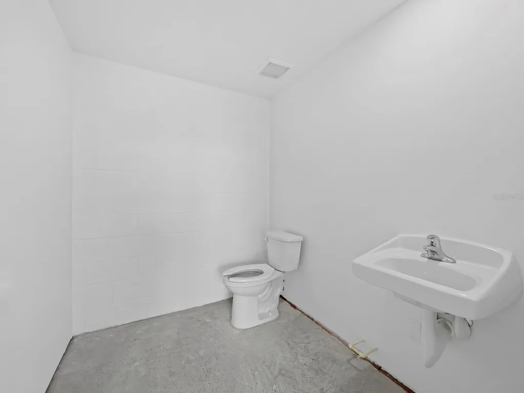 829 57th Street E Bradenton FL 34208